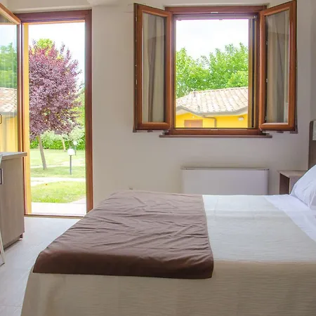 Hotel Le Macerine