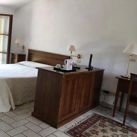 Hotel Le Macerine Castiglione del Lago