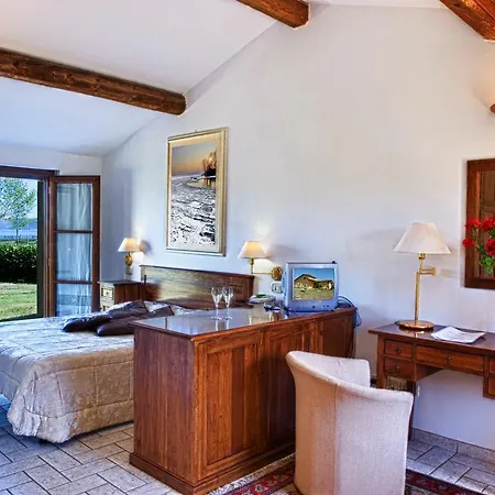 Le Macerine Hotel 3*